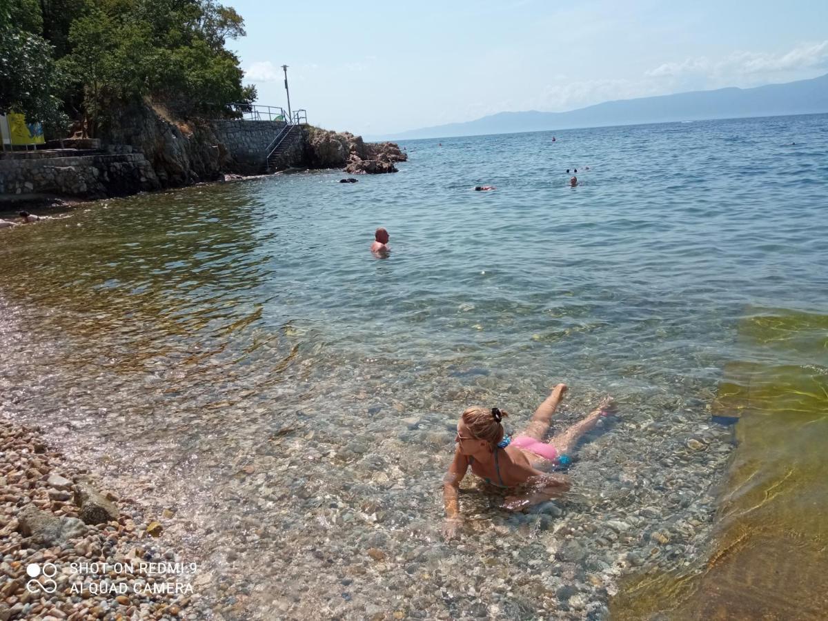 Appartamento Sunce Kostrena Esterno foto
