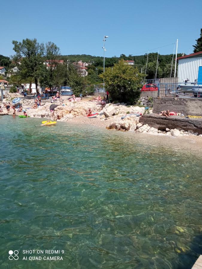 Appartamento Sunce Kostrena Esterno foto
